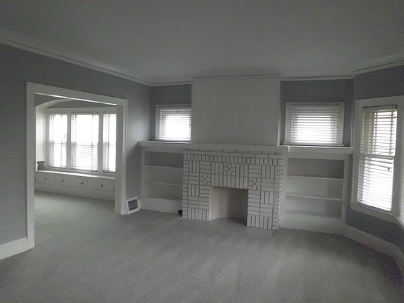 5th image of 2103 Elbur Ave