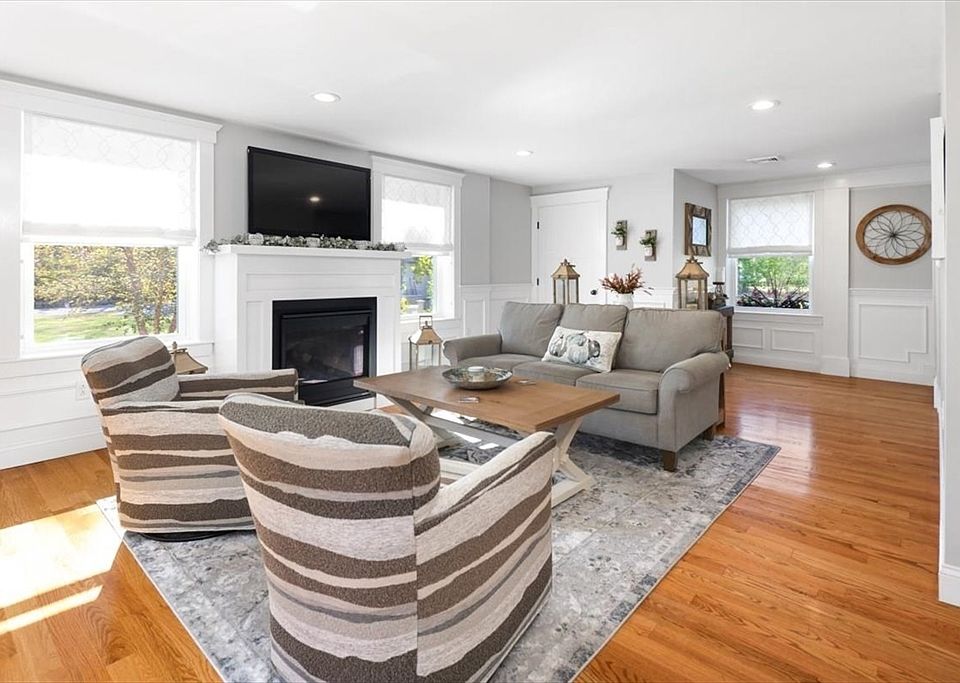 1st image of 93 Beechwood St #1