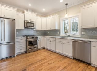102 William St, Stoneham, MA 02180
