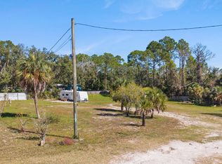 1127 NE Berkley Rd, Steinhatchee, FL 32359