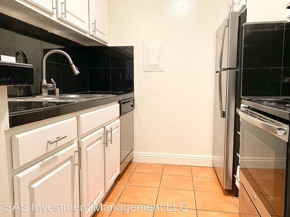 1st image of 320 S Occidental Blvd APT 307