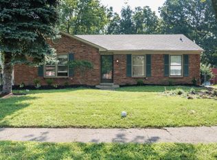 6215 Big Ben Dr, Louisville, KY 40291