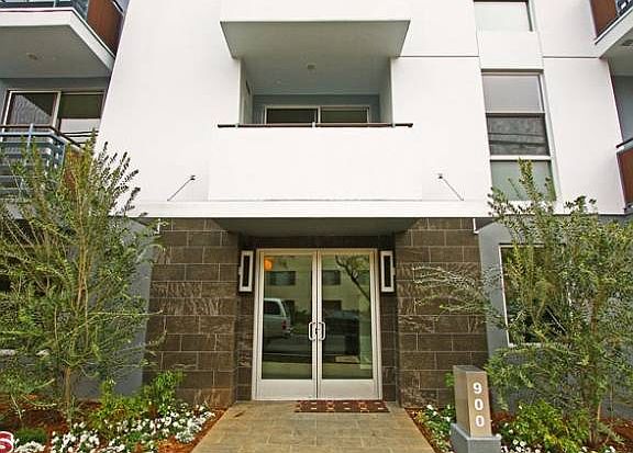 2nd image of 900 S Westgate Ave APT 204