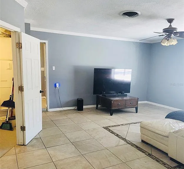 4094 Whiting Dr SE — Photo 5