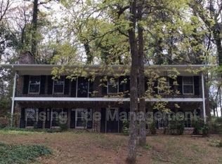 122 Hillside Rd, Bessemer, AL 35020