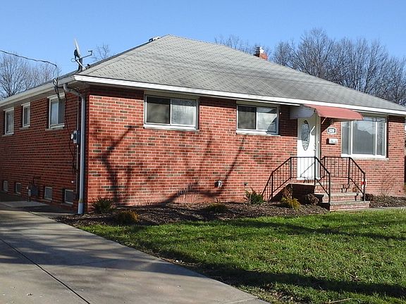 4th image of 629 E 250th St