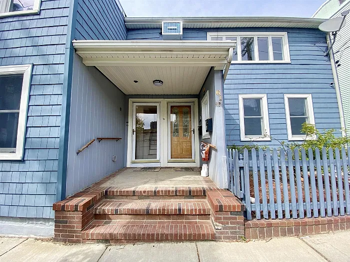 61 Gore St #2 — Photo 13