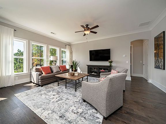 The Stonebridge - Living Room