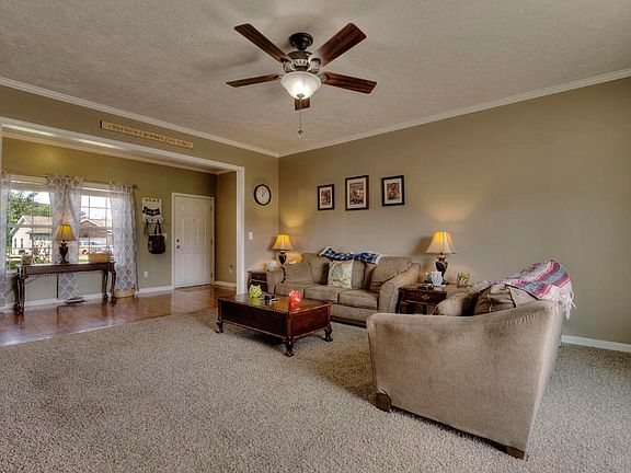 5th image of 1531 Stonebrook Ln