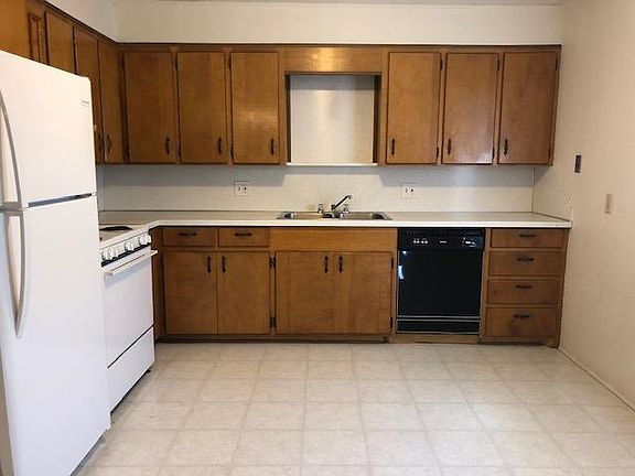 4th image of 1504 Kent Ave
