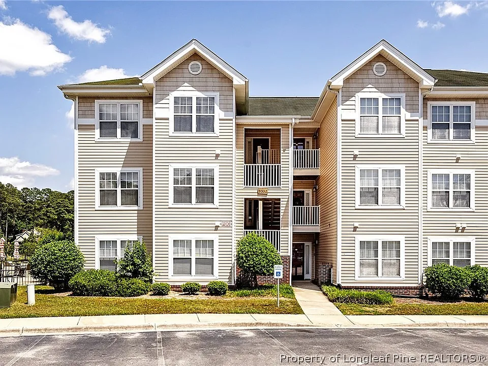 3332 Harbour Pointe Pl #5