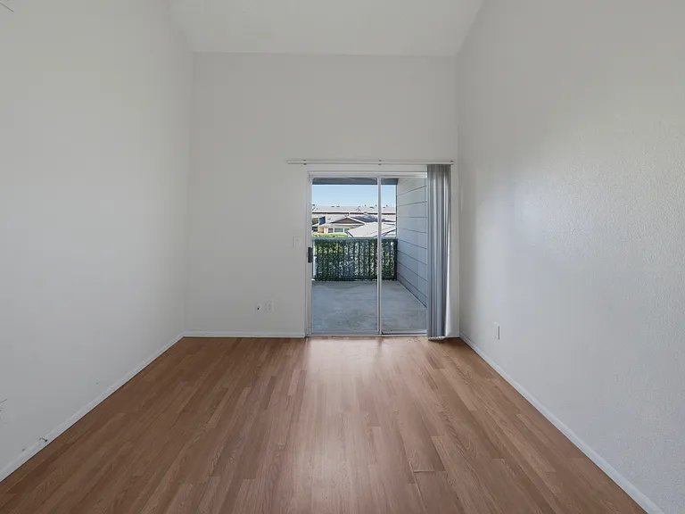 21421 Juan Ave #6 — Photo 10