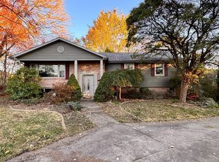 712 McClurg Rd, Boardman, OH 44512