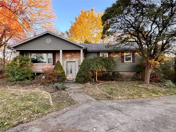 712 McClurg Rd, Boardman, OH 44512