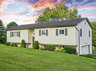 1153 Boyer Rd, Mount Pleasant, PA 15666