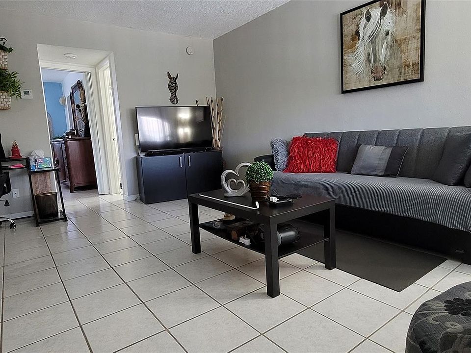 1st image of 541 Blue Heron Drive #316