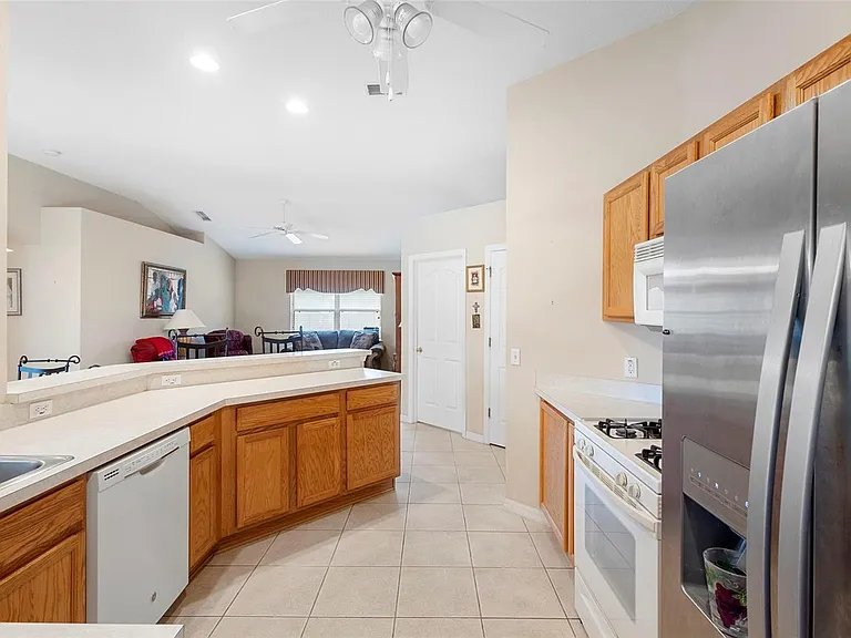 713 Mountain Ash Way — Photo 6