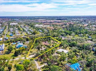 12511 Summerwood Dr, Fort Myers, FL 33908