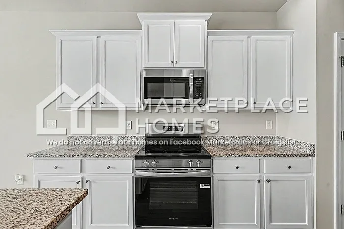 225 Wl Miller Dr — Photo 10