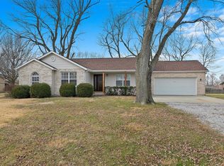 17 Judy Ln, Fairview Heights, IL 62208