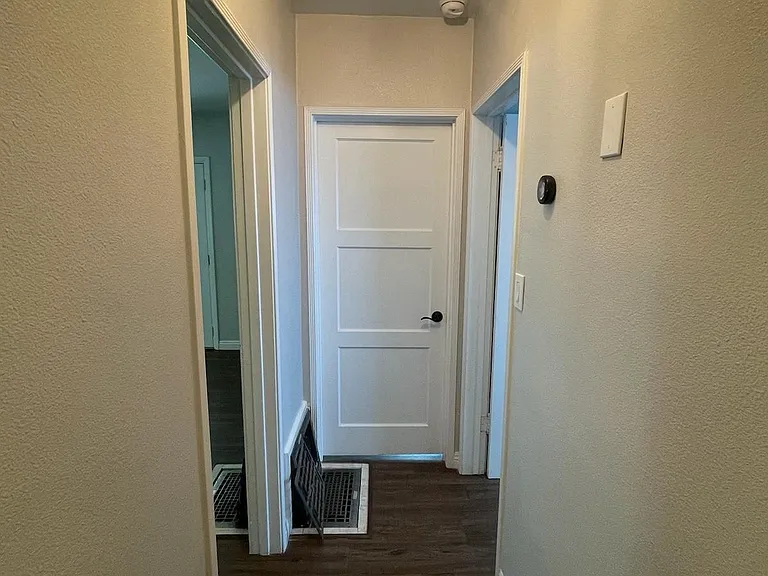 919 E High Ave #A — Photo 11