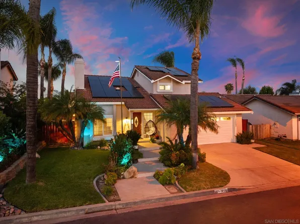 10253 Paseo Park Dr, Lakeside, CA 92040