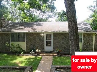 26053 Santa Barbara Dr, Edwards, MO 65326