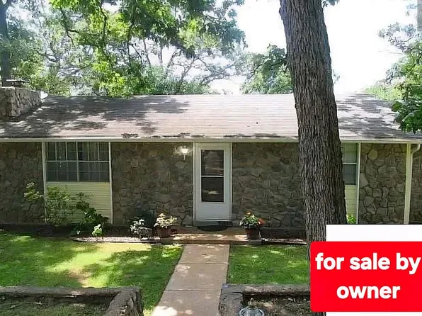 26053 Santa Barbara Dr, Edwards, MO 65326