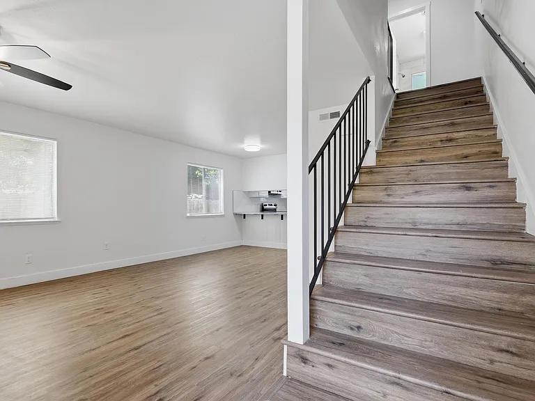826 Orange St #826 — Photo 8