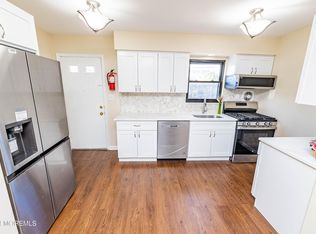 301 Spring St UNIT 11, Red Bank, NJ 07701