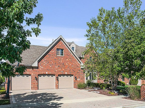 3rd image of 17146 Deer Creek Dr
