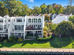 10301 Wilde Lake Ter, Columbia, MD 21044