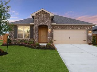 110 Honey Bee Dr, Cleburne, TX 76031