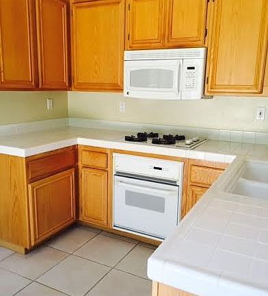 Kitchen ... gas stove