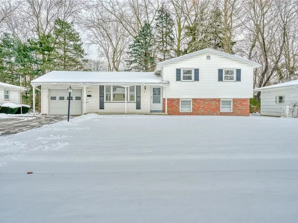 182 Mount Ridge Cir, Rochester, NY 14616