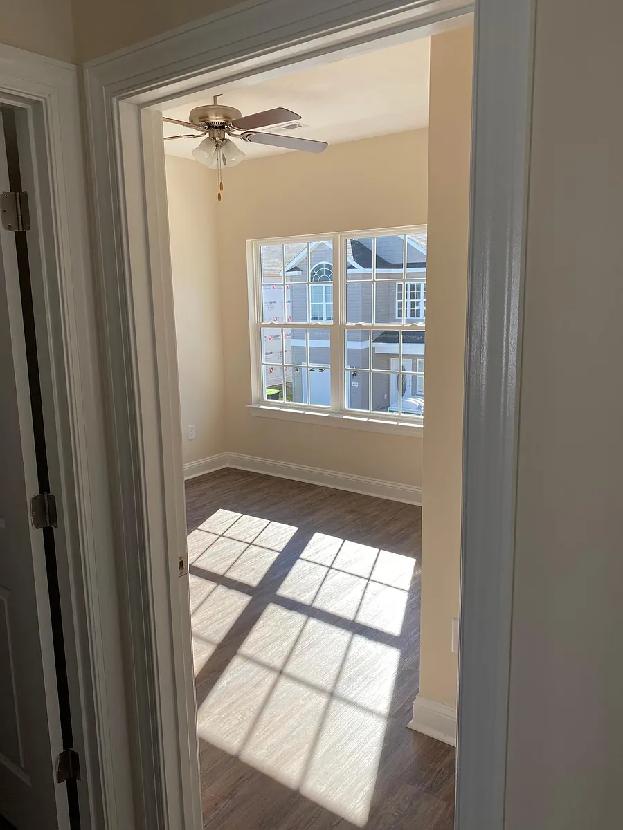 Building Photo - Terrace View Ct