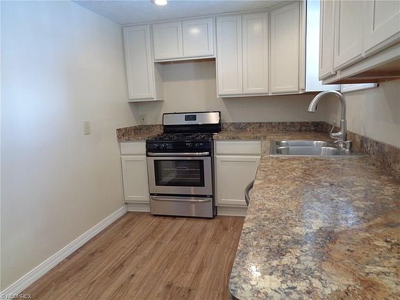 3rd image of 1546 Gillie Dr
