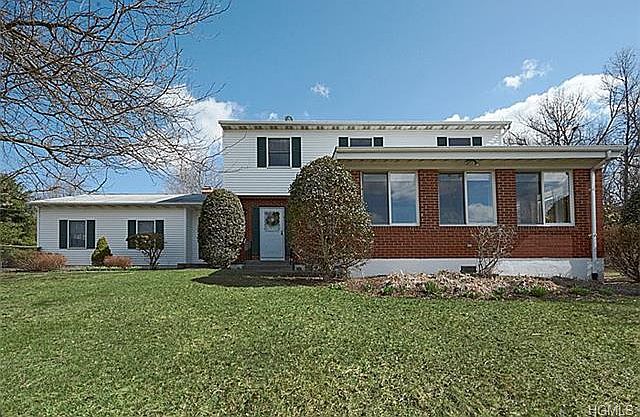 1st image of 40 Nelson Dr