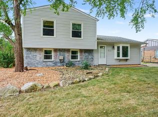 3721 Riverside Dr, South Bend, IN 46628