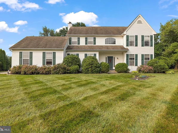 104 Sunset Rd, Oxford, PA 19363
