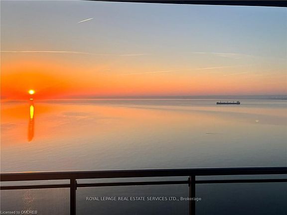 2nd image of 2060 Lakeshore Rd #1704