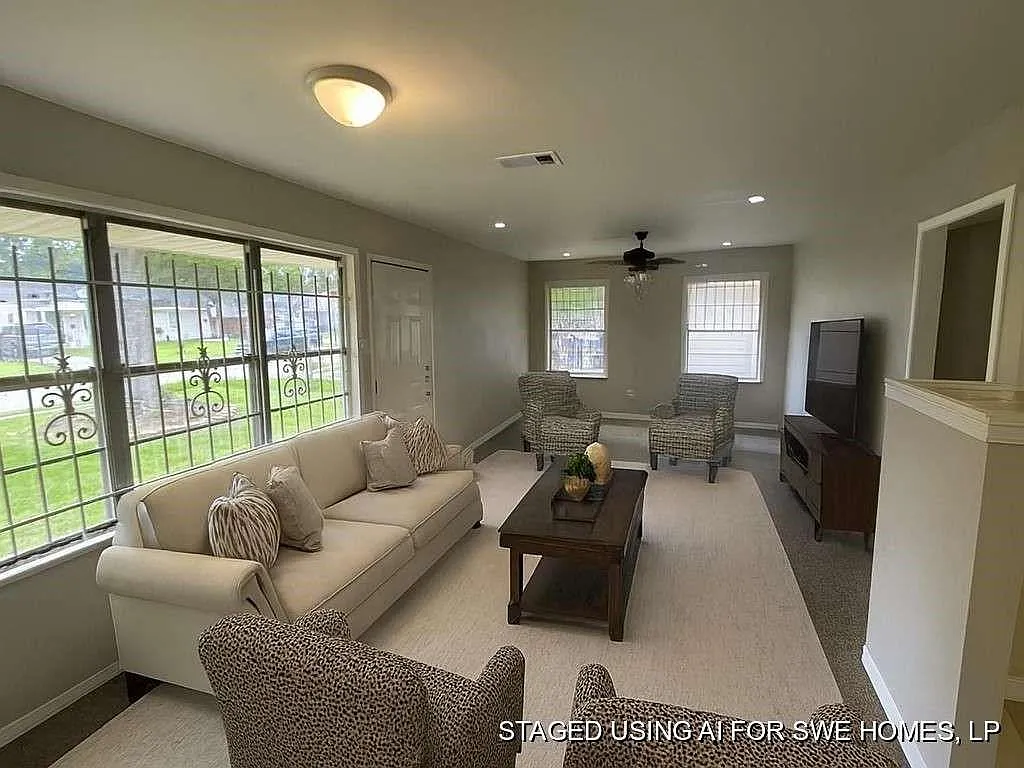 3 bed, 1.5 bath, 1203 sqft, $1,850 — Photo 3