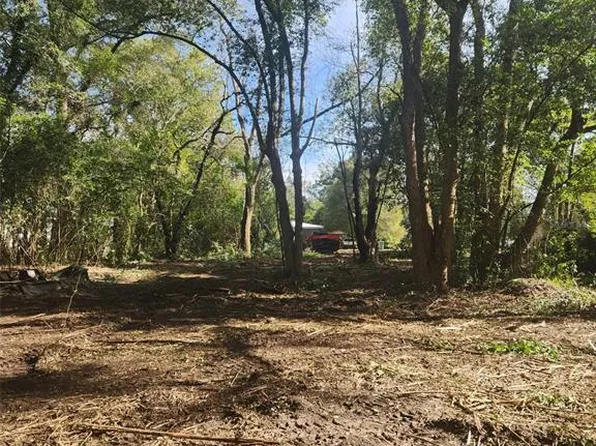5371 Florida St, Graceville, FL 32440