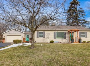 5012 Pine Rd, Cedarburg, WI 53012
