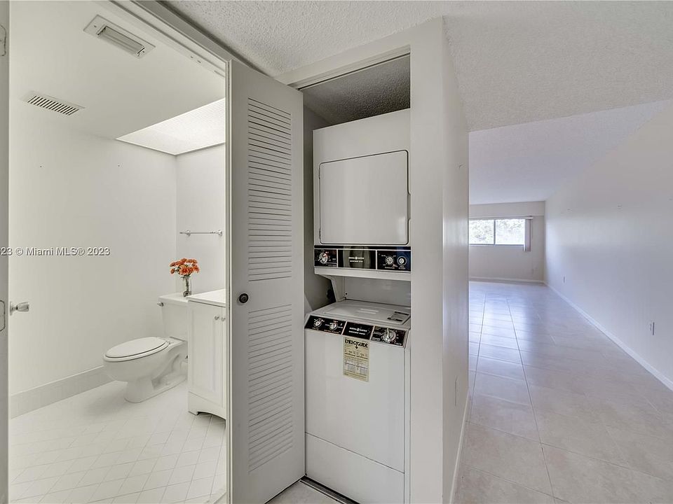 1st image of 1501 SW 131st Way APT 402P