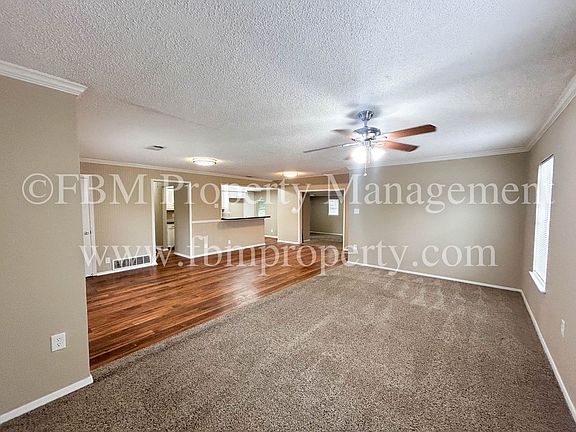 4th image of 713 Phillips Dr