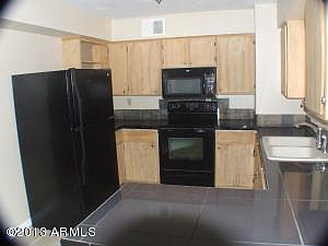 4th image of 391 W Pima Ave