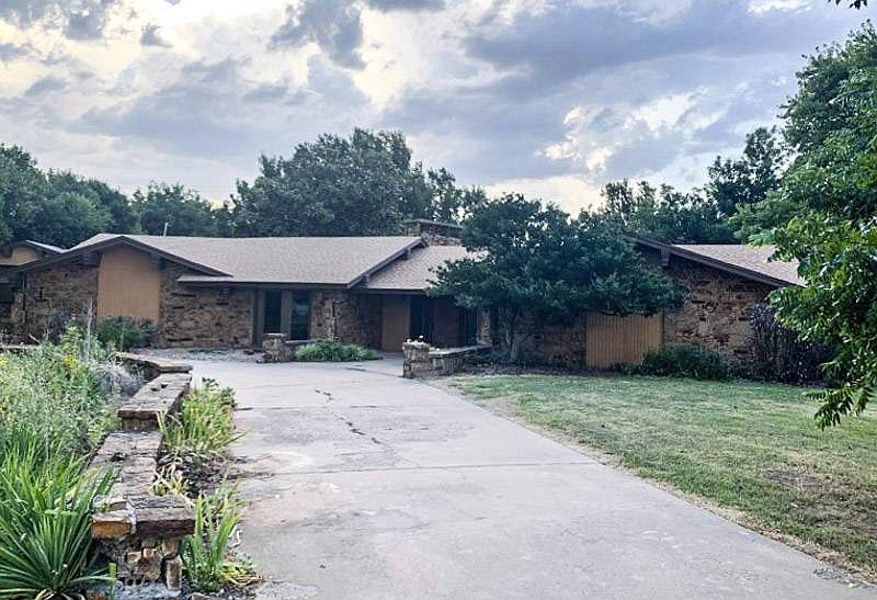 1st image of 1801 Fair Dr