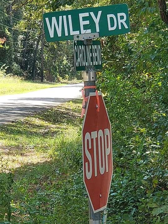 2nd image of 448 Wiley Dr