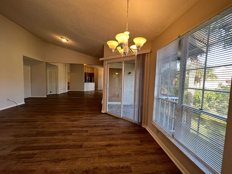 4803 Normandy Pl #201 — Photo 7
